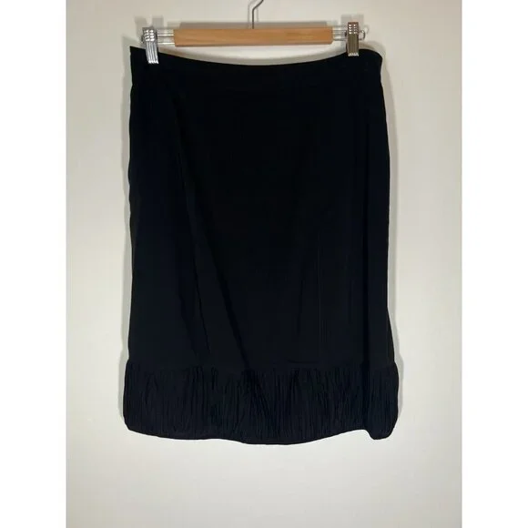 Burberry black silk lined designer knee length skirt 10 luxury pleated hem - Picture 3 of 9